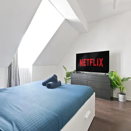 Superb Studio Appartement Quartier Les Marais Free Netflix-2